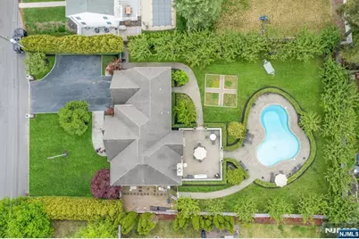 303 Rockland Avenue, River Vale Township, NJ 07675 - Photo 5