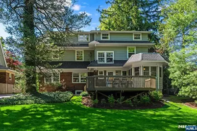 221 Christopher Street, Montclair, NJ 07042 - Photo 35
