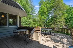 221 Christopher St, Montclair, NJ 07042 - Photo 37