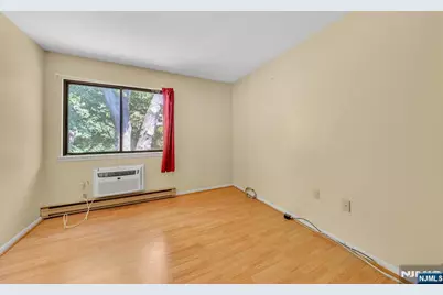 666 Mill Street C6 #C6, Belleville, NJ 07109 - Photo 17