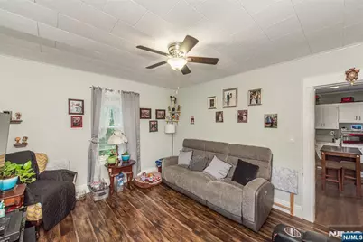 81 6th Avenue, Clifton, NJ 07011 - Photo 9
