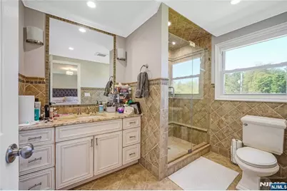 248 Wayfair Circle, Franklin Lakes, NJ 07417 - Photo 27