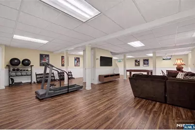 17 Appert Terrace, Mahwah, NJ 07430 - Photo 47