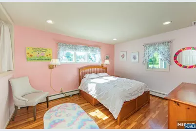 25 Meadow Drive, Little Falls Township, NJ 07424 - Photo 15