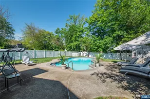 25 Meadow Dr, Little Falls Township, NJ 07424 - Photo 29