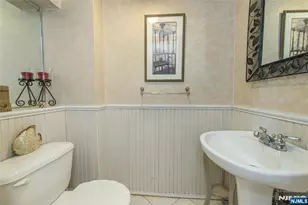 25 Meadow Dr, Little Falls Township, NJ 07424 - Photo 27