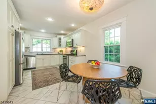 39 Essex Ave, Montclair, NJ 07042 - Photo 17
