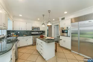 14 Fox Run, North Caldwell, NJ 07006 - Photo 11