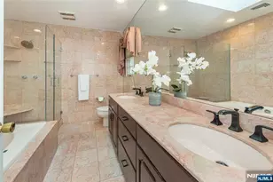 14 Fox Run, North Caldwell, NJ 07006 - Photo 17