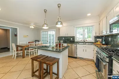 14 Fox Run, North Caldwell, NJ 07006 - Photo 9