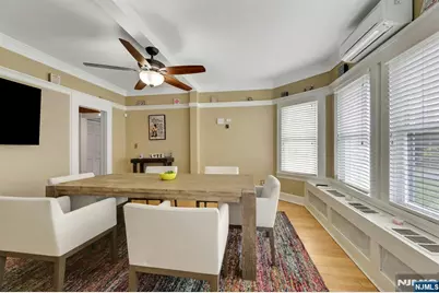 160 Clinton Avenue, Hillsdale, NJ 07642 - Photo 15