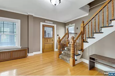 160 Clinton Avenue, Hillsdale, NJ 07642 - Photo 7