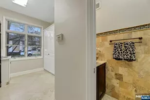 10 Parker Pl, Old Tappan, NJ 07675 - Photo 29