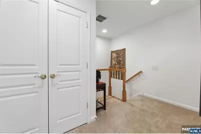 122 White Pine Court, Paramus, NJ 07652 - Photo 31
