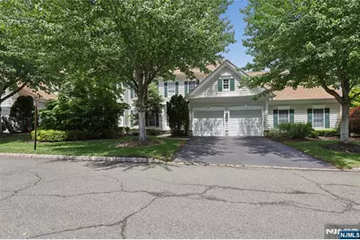 122 White Pine Court, Paramus, NJ 07652 - Photo 1