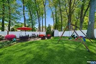 99 Ferncliff Rd, Bloomfield, NJ 07003 - Photo 27