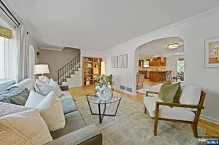 99 Ferncliff Rd, Bloomfield, NJ 07003 - Photo 3