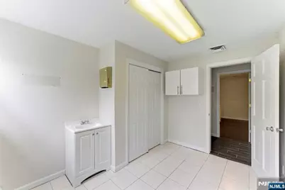 735 Linwood Avenue, Ridgewood, NJ 07450 - Photo 35