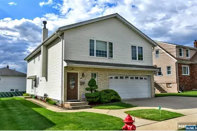 31 Leo Place, Lodi, NJ 07644 - Photo 1