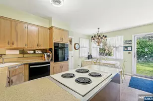 60 Oak St, Harrington Park, NJ 07640 - Photo 11
