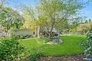 60 Oak St, Harrington Park, NJ 07640 - Photo 33