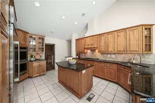 65 Arcadia Ct, Harrington Park, NJ 07640 - Photo 11
