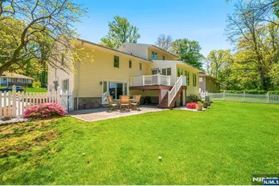 262 Timber Drive, Berkeley Heights Township, NJ 07922 - Photo 5