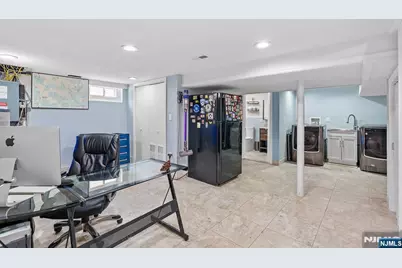71 Wingra Avenue, Rutherford, NJ 07070 - Photo 17