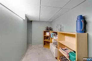 1130 Edgewood Ln, Fort Lee, NJ 07024 - Photo 31