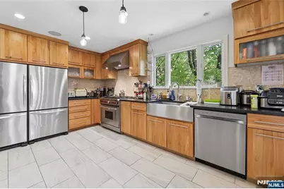 4 Barberry Way, Essex Fells, NJ 07021 - Photo 3