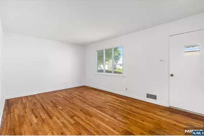 23 Riverdale Avenue, Belleville, NJ 07109 - Photo 3