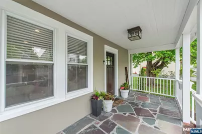 6 Maple Street, Bernardsville, NJ 07924 - Photo 3
