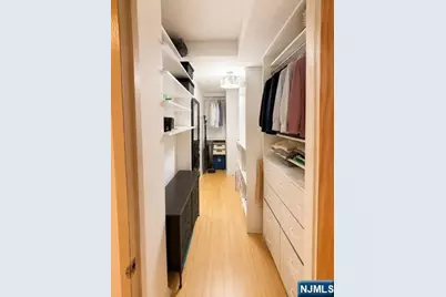 770 Anderson Avenue 6R #6R, Cliffside Park, NJ 07010 - Photo 13