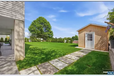 25 Mayfair Place, Clifton, NJ 07013 - Photo 29