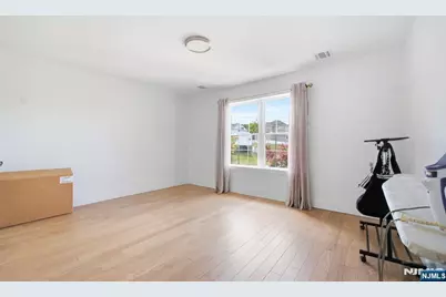25 Mayfair Place, Clifton, NJ 07013 - Photo 19