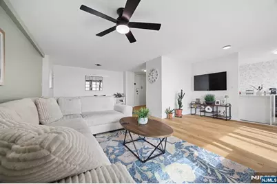 200 Winston 2811 #2811, Cliffside Park, NJ 07010 - Photo 3