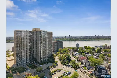 200 Winston 2811 #2811, Cliffside Park, NJ 07010 - Photo 15
