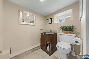 287 Madison Ave., New Milford, NJ 07646 - Photo 31