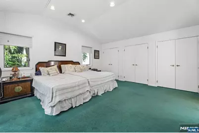 604 Rutland Avenue, Teaneck Township, NJ 07666 - Photo 15