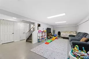 604 Rutland Ave, Teaneck Township, NJ 07666 - Photo 23