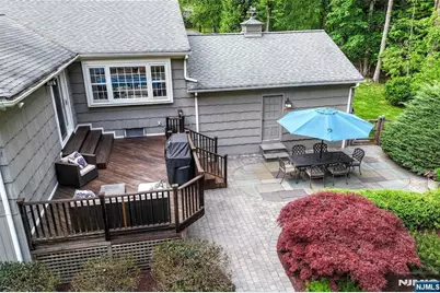 60 Dimmig Road, Upper Saddle River, NJ 07458 - Photo 7