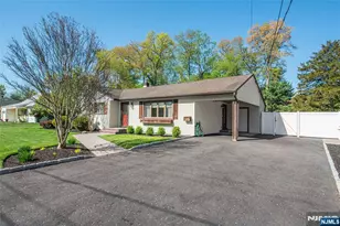 18 Evergreen Dr, Lincoln Park, NJ 07035 - Photo 3
