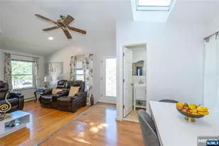 690 Garden St, Maywood, NJ 07607 - Photo 15