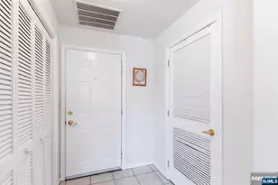 81 Park Edge 2K, Berkeley Heights Township, NJ 07922 - Photo 3