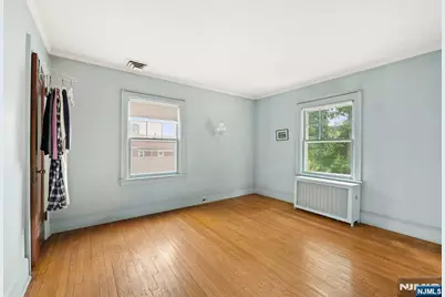 819 Roanoke Avenue, Elizabeth, NJ 07208 - Photo 29