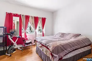161 Seaview Ave, Jersey City, NJ 07305 - Photo 7
