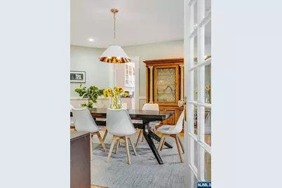 218 Inwood Avenue, Montclair, NJ 07043 - Photo 19