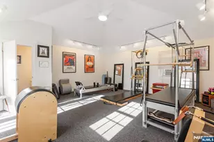218 Inwood Ave, Montclair, NJ 07043 - Photo 39