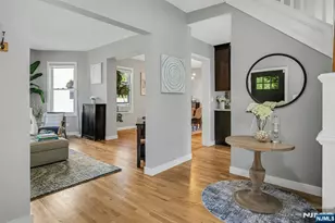 18 Gardiner Pl, Montclair, NJ 07042 - Photo 7