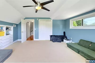 514 Rutland Avenue, Teaneck Township, NJ 07666 - Photo 23